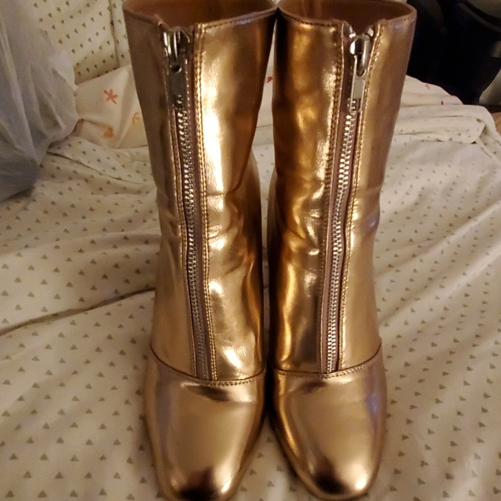 Rose gold heels